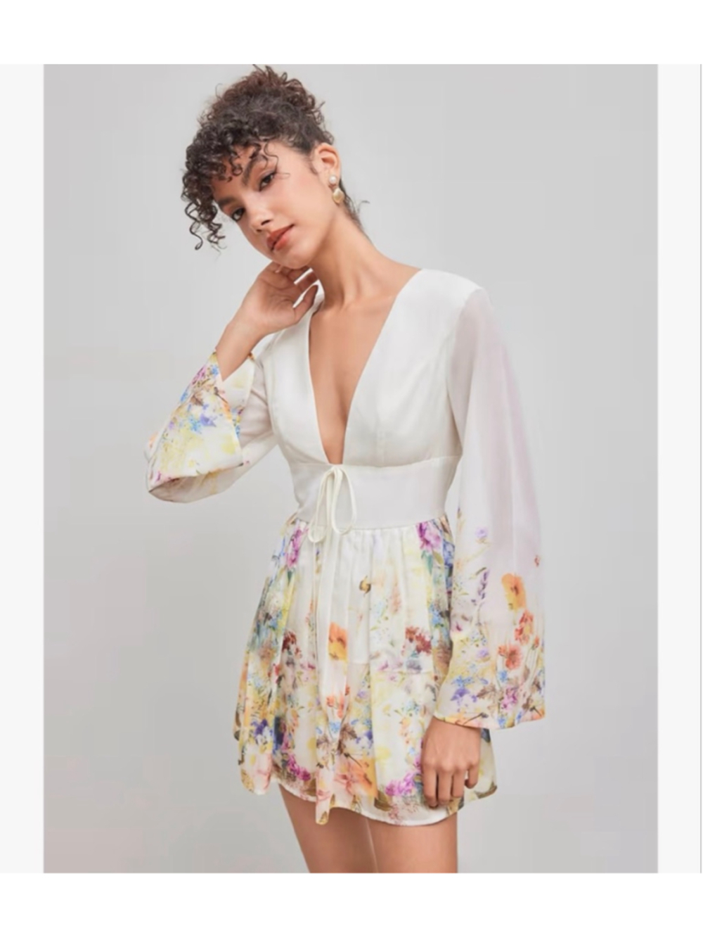 Women's CIDER White Floral V Neck Long Sleeve Mini Dress Size Small - Picture 5 of 10